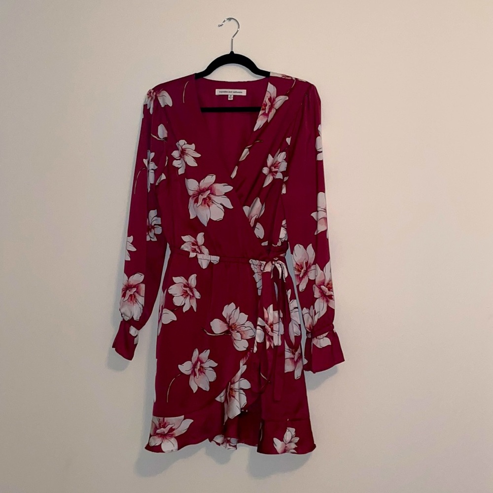 Cupcakes and Cashmere - Deep red floral wrap dress. Excellent condition
